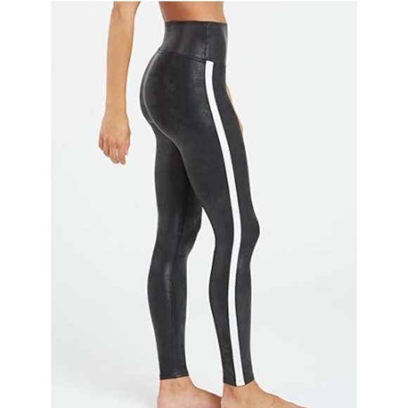 SPANX BLACK FAUX LEATHER LOOK LEGGINGS WITH STRIPES WOMENS SX XS - Picture 1 of 9